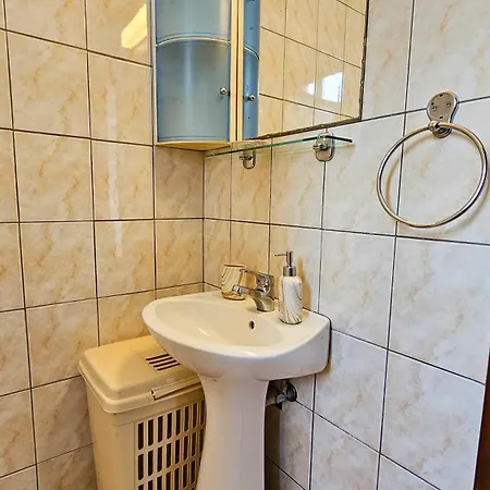 Sunlit Cozy Apartment Larnaca